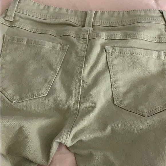 Wet seal khakis - Picture 4 of 4